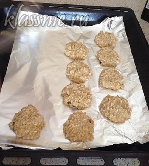 Диетическое овсяное печенье с бананом. Печенье из овсяных хлопьев и банана