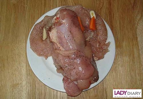 Буженина из куриного филе в микроволновке. 