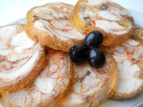 Куриная ветчина в тетрапаке. Куриный рулет в тетрапаке мастер-класс с фото