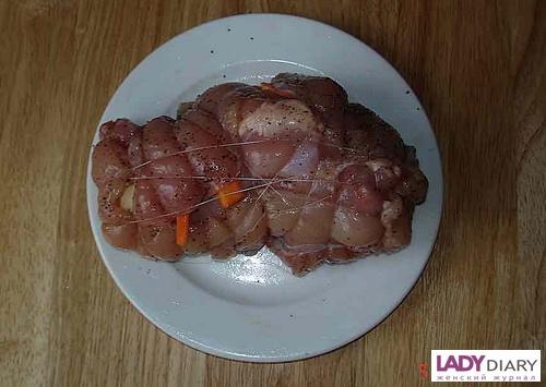 Буженина из куриного филе в микроволновке. 