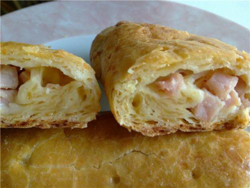 Слойка с ветчиной и сыром из слоеного теста. Слойки с ветчиной и сыром
