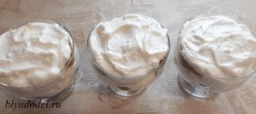 Тирамису простой рецепт в креманках. Тирамису в креманках