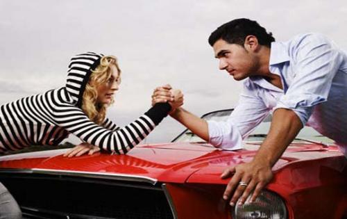 10 женских хитростей в общении с мужчинами