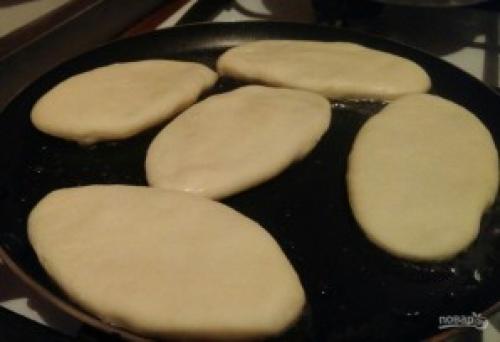 Пирожки с картошкой на кефире. Пирожки с картофелем на кефире