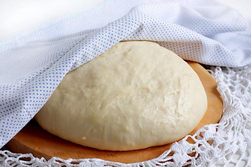 Как приготовить дрожжевое тесто на пирожки. Самое лучшее дрожжевое тесто для пирожков.