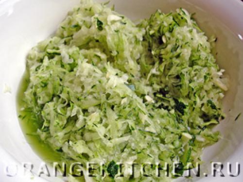 Оладьи из яблок без яиц. Кабачковые оладьи без яиц с яблоками