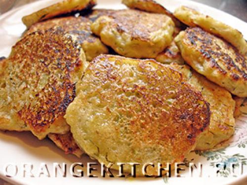 Оладьи из яблок без яиц. Кабачковые оладьи без яиц с яблоками