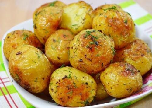 Картофель в мундире в духовке. Картошка в мундире в духовке, запеченная целиком