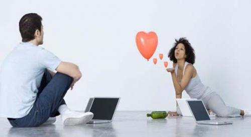 10 женских хитростей в общении с мужчинами