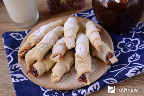 Рогалики с джемом рецепт. Рогалики с джемом к чаю – рецепт