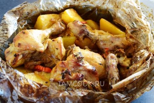 Курица с картошкой в пакете. Курица с картошкой в духовке в пакете для запекания