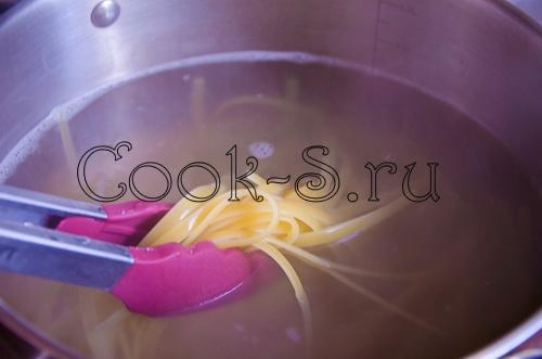 Фрикадельки с пастой в томатном соусе рецепт. Паста с фрикадельками