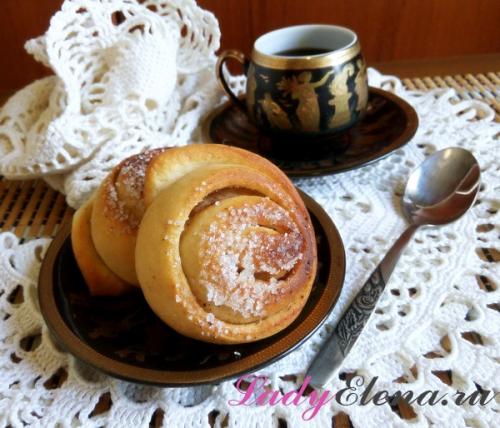 Горячие булочки с корицей. Булочки с корицей из дрожжевого теста — фото рецепт пошаговый
