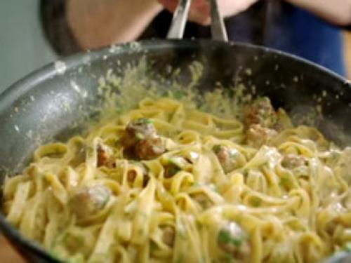 Паста с фрикадельками джейми оливер. I. Легкая карбонара с фрикадельками