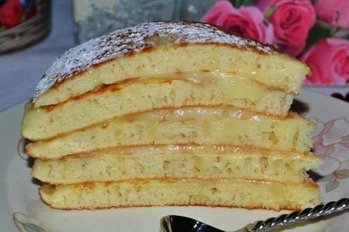 Рецепты тортов из жидкого теста. Быстрый торт из наливного теста «Пушинка»