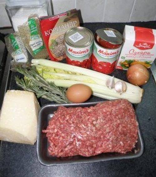 Тефтели в томатном соусе под сыром от Джейми Оливера