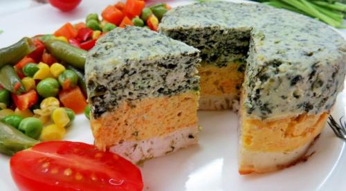 Сочная запеканка с куриного фарша. Разноцветная запеканка с куриным фаршем