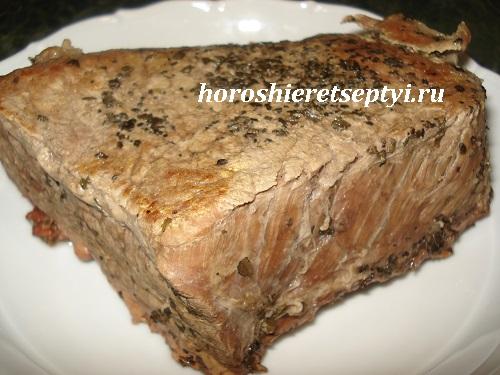 Мясо вместо колбасы в мультиварке. Ингредиенты: