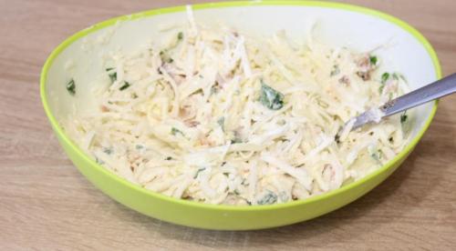 Салат зимний сон с гранатом. Салат "Зимняя сказка"