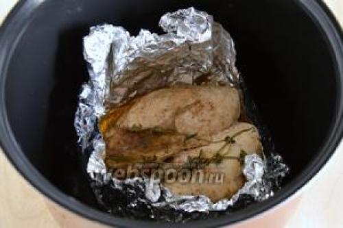 Курица для бутербродов вместо колбасы в мультиварке. Куриная грудка «бутербродная» в мультиварке