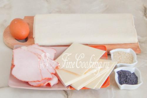 Слойки с ветчиной и плавленым сыром. Ингредиенты: