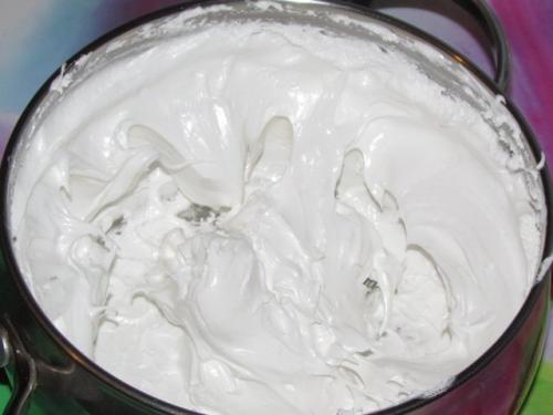 Лимонный торт с белковым кремом. Приготовление торта с белковым кремом