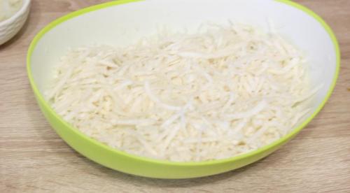 Салат зимний сон с гранатом. Салат "Зимняя сказка"