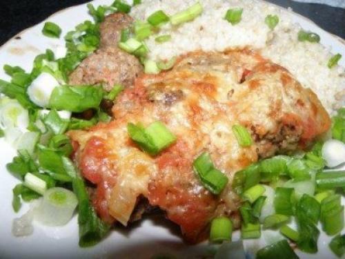 Тефтели в томатном соусе под сыром от Джейми Оливера