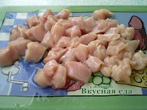 Куриное филе, запеченное со сметаной и сыром