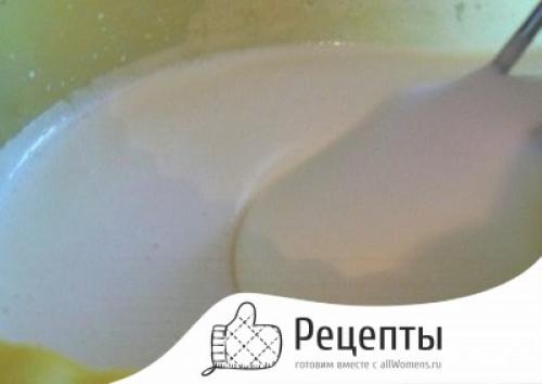 Медовик в мультиварке пошаговый рецепт. Бисквитный «Медовик» в мультиварке без раскатки коржей