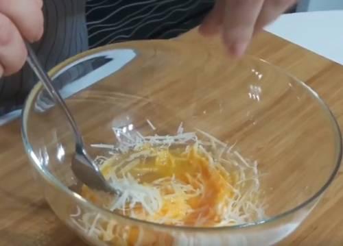 Спагетти со сливочным соусом и беконом. Паста Карбонара с беконом — рецепт со сливками