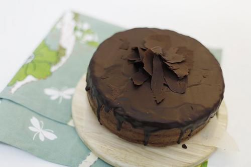 Шоколадный бисквитный торт очень вкусный и простой рецепт. Очень вкусный шоколадный бисквитный торт: рецепт с фото