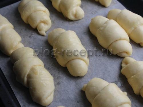 Рогалики на маргарине тают во рту. Ингредиенты: