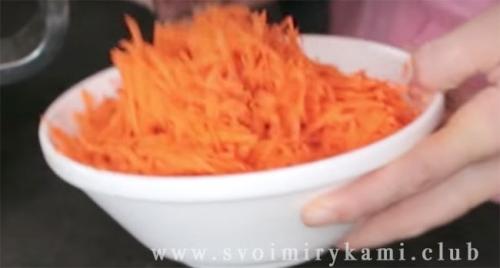 Морковный торт с сырным кремом. Как приготовить Морковный торт по классическому рецепту со сливочным сыром