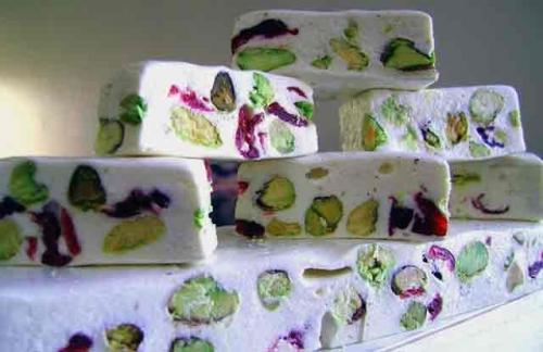 Нуга своими руками. Рецепт нуги в домашних условиях