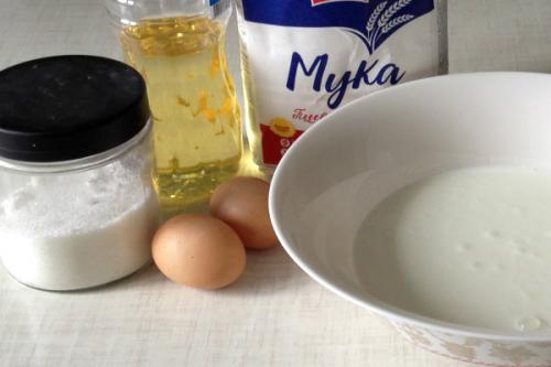 Самое быстрое тесто для пирожков на кефире. Быстрое тесто для пирожков на кефире