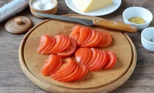 Куриное филе с помидорами и сыром, в духовке