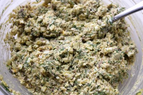 Профитроли с консервой. Профитроли с рыбным паштетом