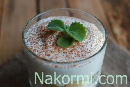 Творожно-банановый десерт