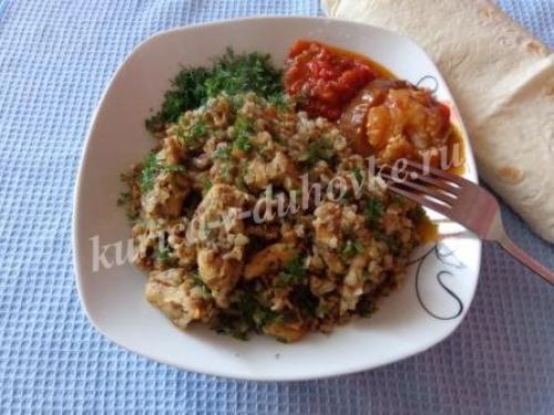Курица с гречкой в рукаве для запекания. Гречневая каша с курицей и грибами в рукаве