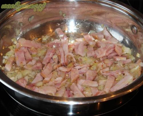 Спагетти карбонара рецепт со сливочным соусом и ветчиной. Макароны с ветчиной в сливочном соусе