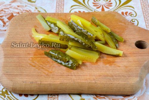 Салат "Принцесса" с говядиной и черносливом