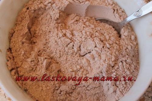 Постный медовик в мультиварке. Медовый торт в мультиварке