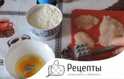 Куриная грудка в кляре на сковороде. Куриная грудка в простом кляре
