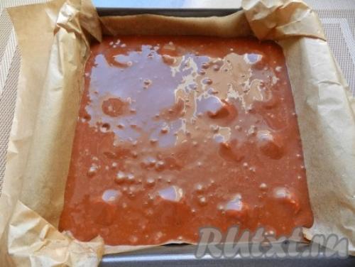 Шоколадный пирог с творожными шариками