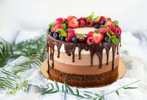 Шоколадный бисквитный торт очень вкусный и простой рецепт. Очень вкусный шоколадный бисквитный торт: рецепт с фото