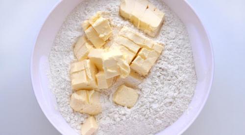 Слоеный пирог с заварным кремом. Слоеный торт с заварным кремом