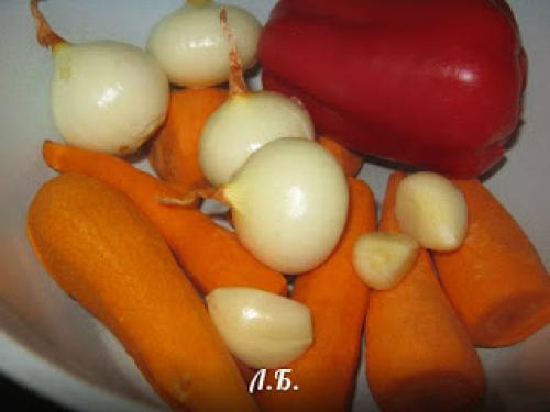 Сельдь в духовке с морковью. Сельдь запеченная в духовке с овощами