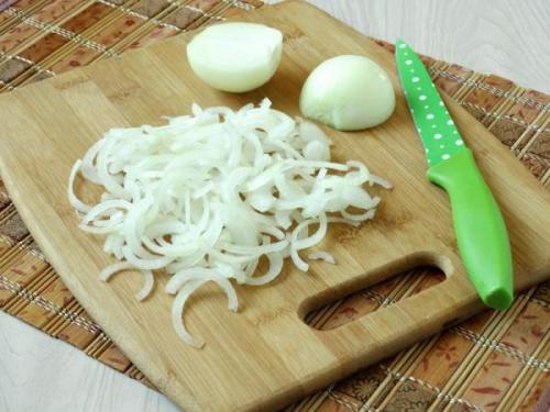 Куриные крылышки в луковой шелухе. Куриные крылышки в чесночно-луковом маринаде