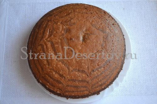 Пирог на кефире зебра. Пышный пирог зебра